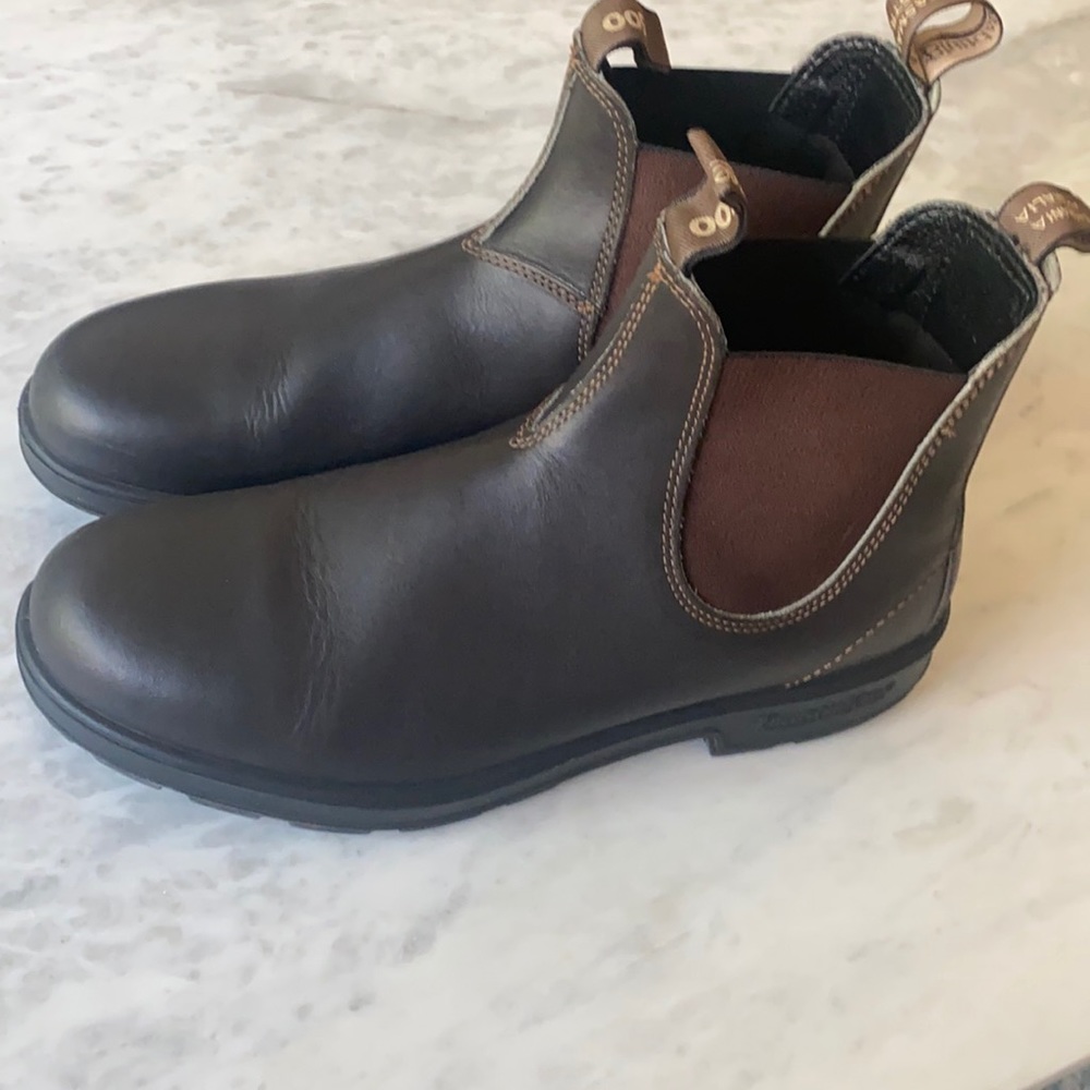 Blundstone Stout Brown Premium Chelsea Boot AU/UK size 10, US size 11